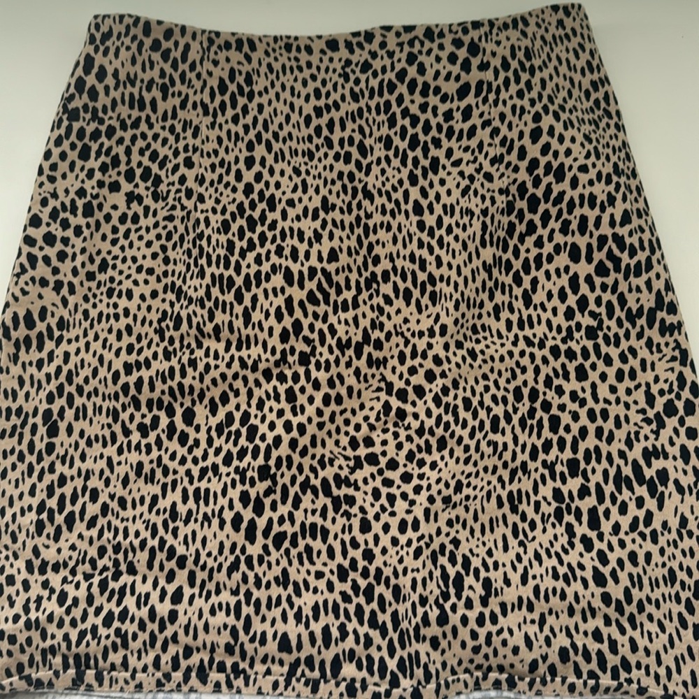 Brandy Melville Skirt Sz Small